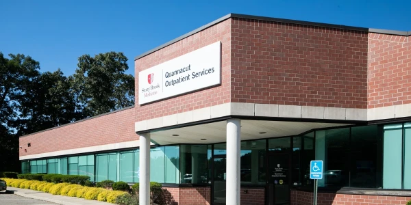 Stony Brook Medicine Quannacut Outpatient Services